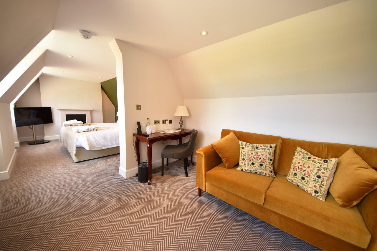 Отель The Elvetham Hartley Wintney