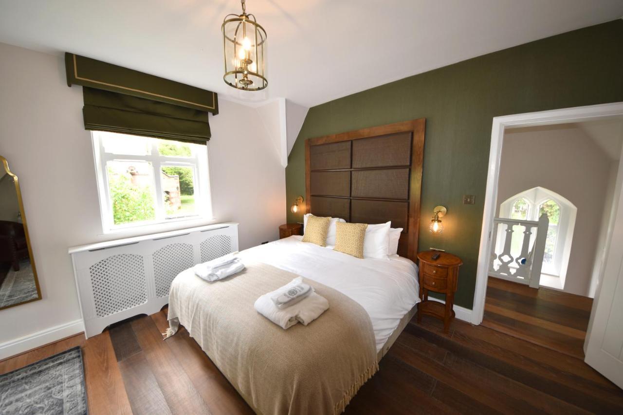 The Elvetham Hartley Wintney